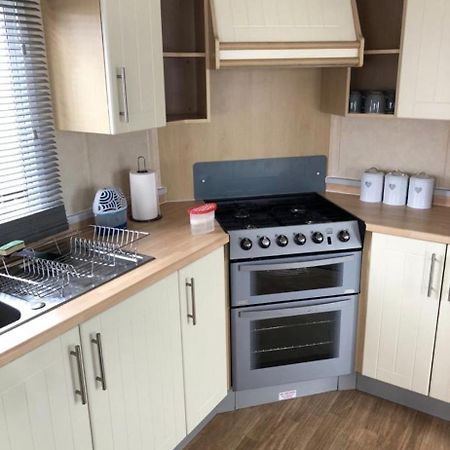 Seawick Holiday Home Saint Osyth Экстерьер фото